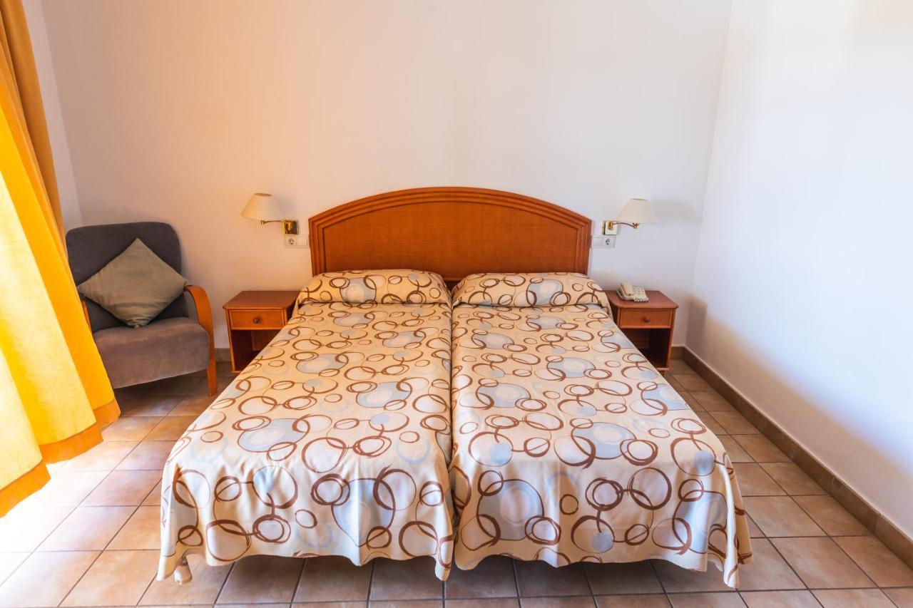 L'Alfas Oasis Hotell L'Alfas del Pi Exteriör bild